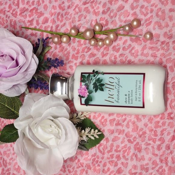 Bath & Body Works Other - BBW Hello Beautiful lotion